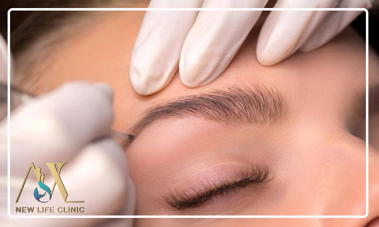 آیا کاشت ابرو طبیعی برای افرادی با پوست چرب مناسب است؟